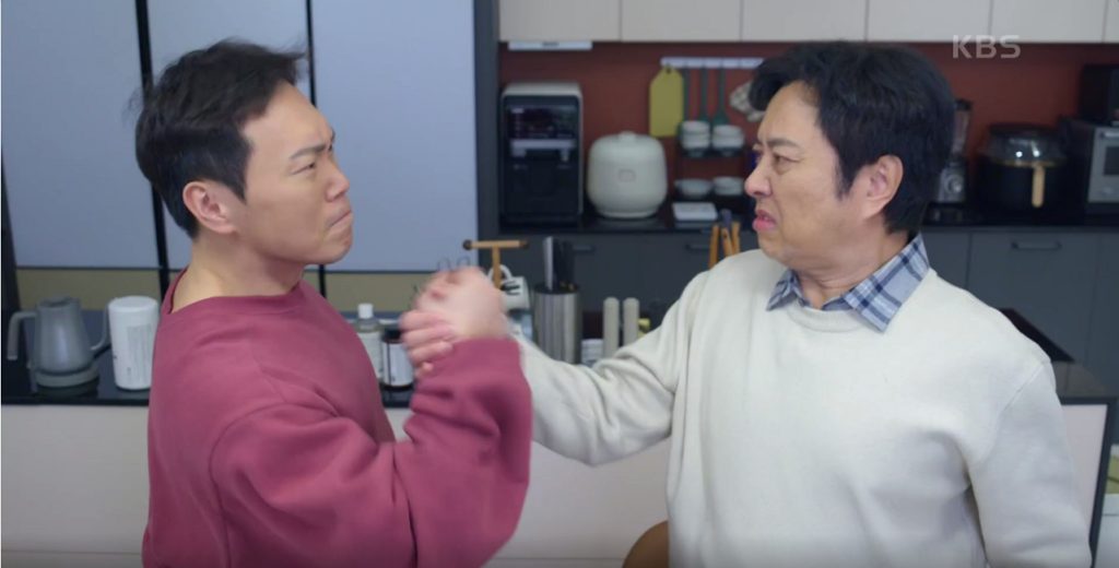 반란을 일으키기로 의기투합하는 서현철과 송진우