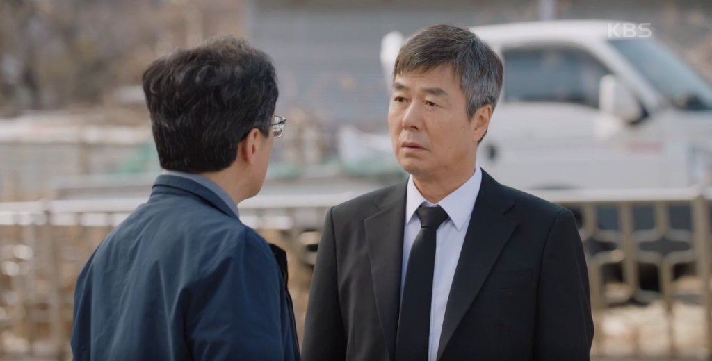 길거리에서 만난 김대식과 한무철