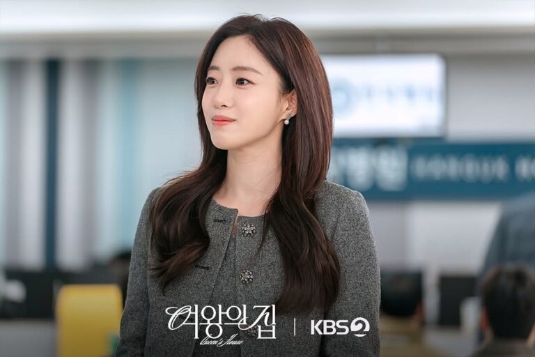 여왕의 집 강재인 (함은정)